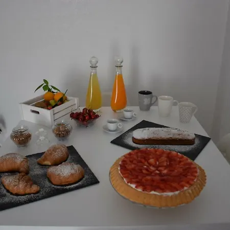 Dimora Santa Caterina Апартаменты *