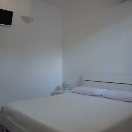 Dimora Santa Caterina Конверсано